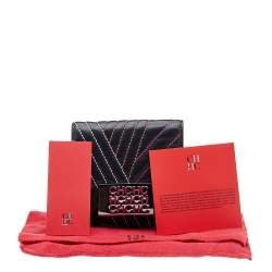 Pre Owned Carolina Herrera Black Quilted Leather Compact Wallet