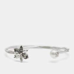 Pre Owned Carolina Herrera Faux Pearl Crystals Gold Tone Bracelet
