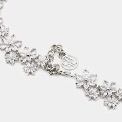 Pre Owned Carolina Herrera Flower Crystals Silver Tone Necklace and Earrings Set