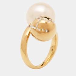 Pre Owned Carolina Herrera CH Crystals Faux Pearl Gold Tone Ring Size 50
