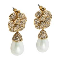 Pre Owned Carolina Herrera Gold Tone Floral Crystal Pearl Drop Earrings