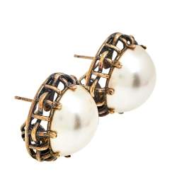 Pre Owned Carolina Herrera White Faux Pearl Clip-on Stud Earrings