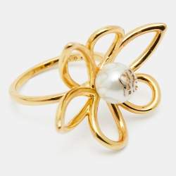Pre Owned Carolina Herrera CH Floral Faux Pearl Gold Tone Cocktail Ring Size 57