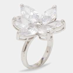 Pre Owned Carolina Herrera CH Crystal Jasmine Silver Tone Ring Size 52