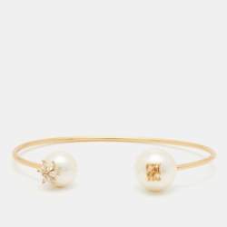 Pre Owned Carolina Herrera Faux Pearl Crystals Gold Tone Bracelet