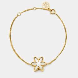 Pre Owned Carolina Herrera Flower Mother of Pearl Gold Tone Bracelet