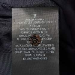 Pre Owned سترة سي إتش كارولينا هيريرا بلا أكمام زرقاء داكنة صناعية بسحاب أمامي مقاس متوسط