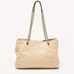 Pre Owned Carolina Herrera Beige Logo Embossed Quilted Leather Chain Tote