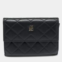 Pre Owned Carolina Herrera Black Quilted Leather Flap Compact Wallet