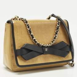 Pre Owned Carolina Herrera Bow Beige/Black Monogram Embossed Patent and Leather Shoulder Bag