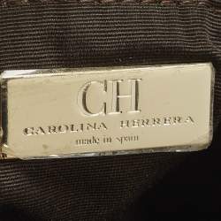 مملوكة مسبقًا Carolina Herrera Bow Gold Monogram Embossed Leather Bucket Bag