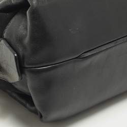 مملوكة مسبقًا Carolina Herrera Chain Black Logo Embossed Leather and Suede Satchel