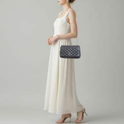 مملوكة مسبقًا Carolina Herrera Logo Flap Navy Blue Quilted Leather Shoulder Bag