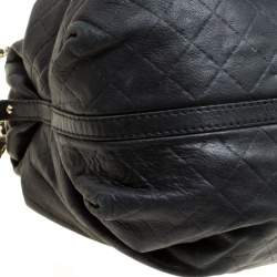 مملوكة مسبقًا Carolina Herrera Black Quilted Leather Top Handle Bag