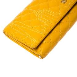 Pre Owned Carolina Herrera Mustard Quilted Leather Flap Wallet
