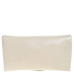 Pre Owned Carolina Herrera Light Cream Leather Flap Chain Clutch