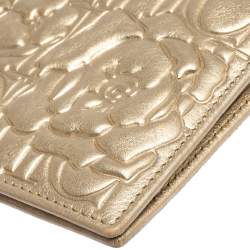 Pre Owned Carolina Herrera Metallic Gold Floral Embossed Leather Bifold Continental Wallet