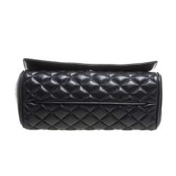Pre Owned Carolina Herrera Black Quilted Leather Flap Chain Shoulder Bag