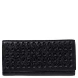 Pre Owned Carolina Herrera Black Studded Leather Trifold Continental Wallet