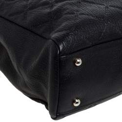 Pre Owned Carolina Herrera Black Quilted Leather Chain Tote