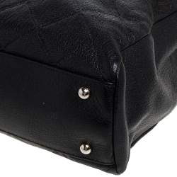 Pre Owned Carolina Herrera Black Quilted Leather Chain Tote