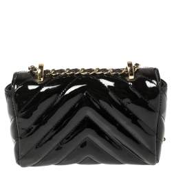 Pre Owned Carolina Herrera Black Chevron Quilt Patent Leather Mini Bimba Chain Bag