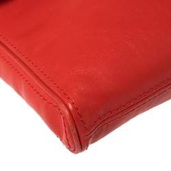 Pre Owned Carolina Herrera Crimson Red Leather Flap Chain Shoulder Bag