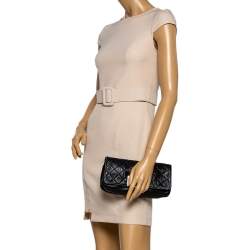 Pre Owned Carolina Herrera Black Quilted Leather Clutch