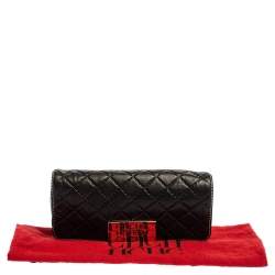Pre Owned Carolina Herrera Black Quilted Leather Clutch