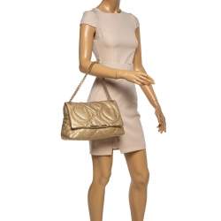 Pre Owned Carolina Herrera Metallic Gold Quilted Leather Flap Chain Shoulder Bag