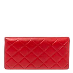 Pre Owned Carolina Herrera Preppy Red Quilted Leather Flap Wallet