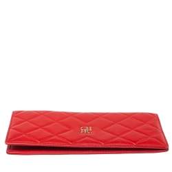 Pre Owned Carolina Herrera Preppy Red Quilted Leather Flap Wallet