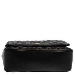 Pre Owned Carolina Herrera Black Quilted Leather Flap Chain Shoulder Bag