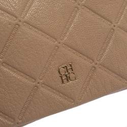 Pre Owned Carolina Herrera Beige Quilted Embossed Leather Flap Chain Clutch
