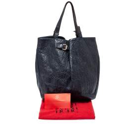 Pre Owned Carolina Herrera Navy Blue Embossed Monogram Leather Buckle Tote