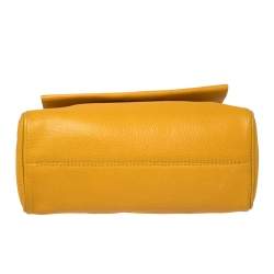 Pre Owned Carolina Herrera Yellow Leather Minuetto Flap Top Handle Bag