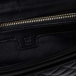 Pre Owned Carolina Herrera Black Quilted Leather Flap Wallet