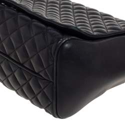 Pre Owned Carolina Herrera Black Quilted Leather Flap Chain Shoulder Bag