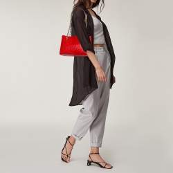 Pre Owned Carolina Herrera Red Embossed Leather Chain Tote