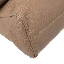 Pre Owned Carolina Herrera Beige Leather Minuetto Flap Top Handle Bag