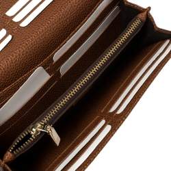 Pre Owned Carolina Herrera Brown Leather Flap Continental Wallet