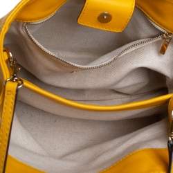 Pre Owned Carolina Herrera Yellow Leather Charm Tote