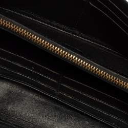 Pre Owned Carolina Herrera Black Quilted Leather Flap Wallet