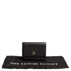Pre Owned Carolina Herrera Black Grained Leather Trifold Wallet