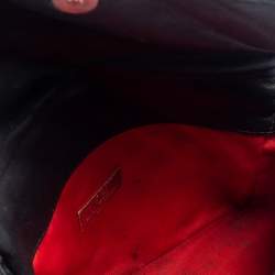 Pre Owned Carolina Herrera Black Quilted Leather Flap Crossbody Bag