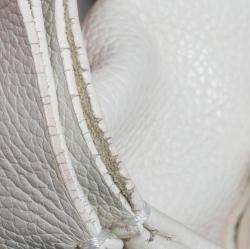 Pre Owned Carolina Herrera White Leather Tempo Collection Adagio Tote