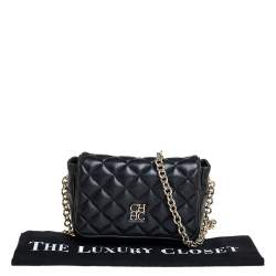 Pre Owned Carolina Herrera Quilted Leather Chain Crossbody Bag