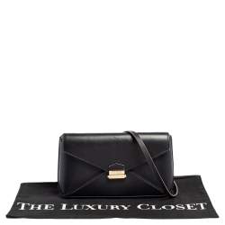 Pre Owned Carolina Herrera Black Leather Envelope Flap Crossbody Bag