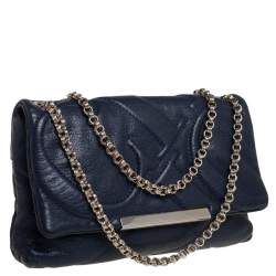 Pre Owned Carolina Herrera Blue Quilted Leather Flap Chain Shoulder Bag