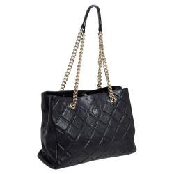 Pre Owned Carolina Herrera Black Quilted Leather Chain Tote